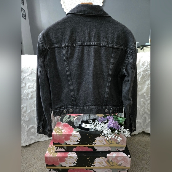 Women's Denim Jacket - Picture 3 of 8